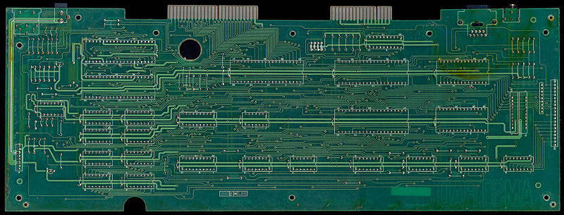 File:CPC464 PCB Bottom (Z70200 MC0002D) GA40008.jpg