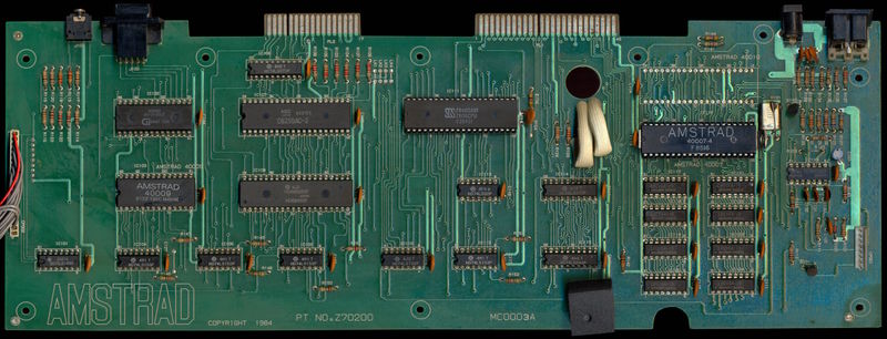 File:Amstrad CPC464 Z70200 MC0003A PCB Top.jpg